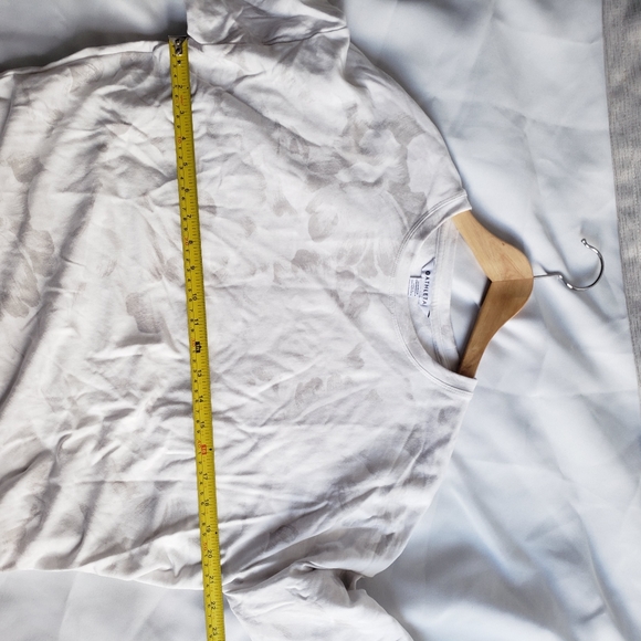 Athleta Luxe Balance Printed Pullover Sweatshirt Grey Chakra Floral Buff Small - Picture 8 of 10